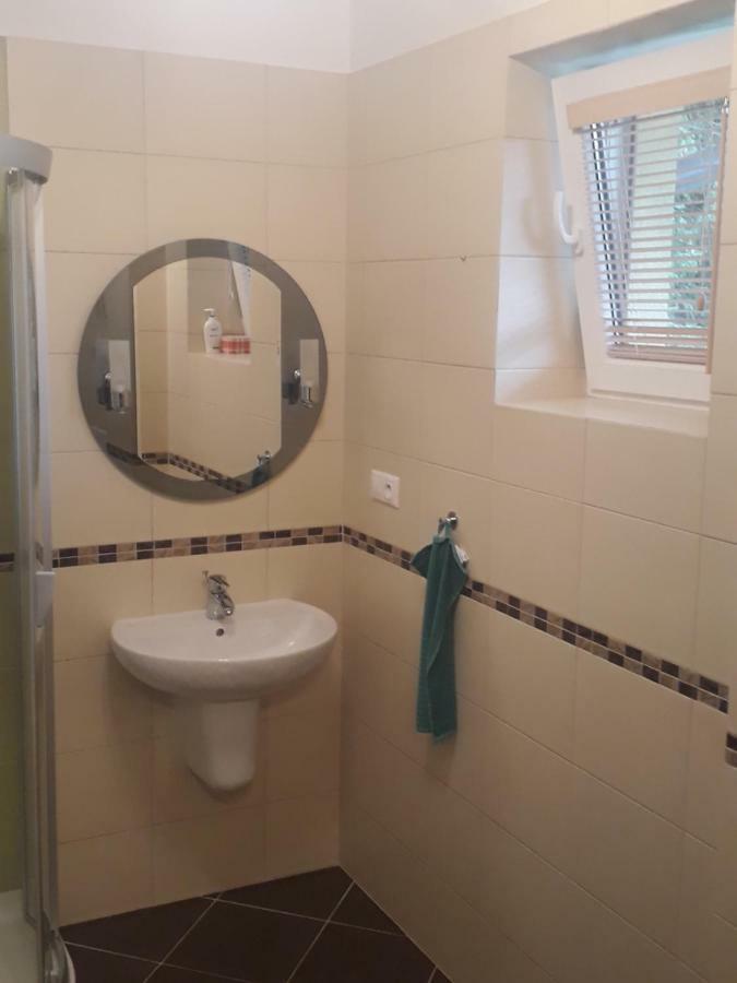 Apartman Naji - Tale Ngoại thất bức ảnh